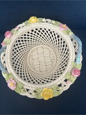 Belleek Floral Basket, Rose of Tralee 2312, Pink and Yellow Blossoms